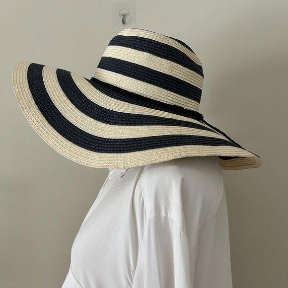 Sun Hat Beach - Navy Blue Stripe Hat - Beachy Classic Elegant - Picture 8 of 13
